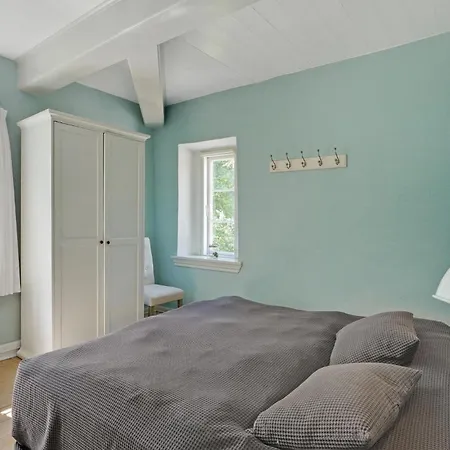 Σπίτι διακοπών Gorgeous In Hojslev With Kitchen *