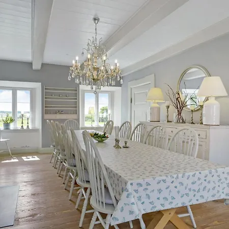 Gorgeous In Hojslev With Kitchen Σπίτι διακοπών Bøstrup